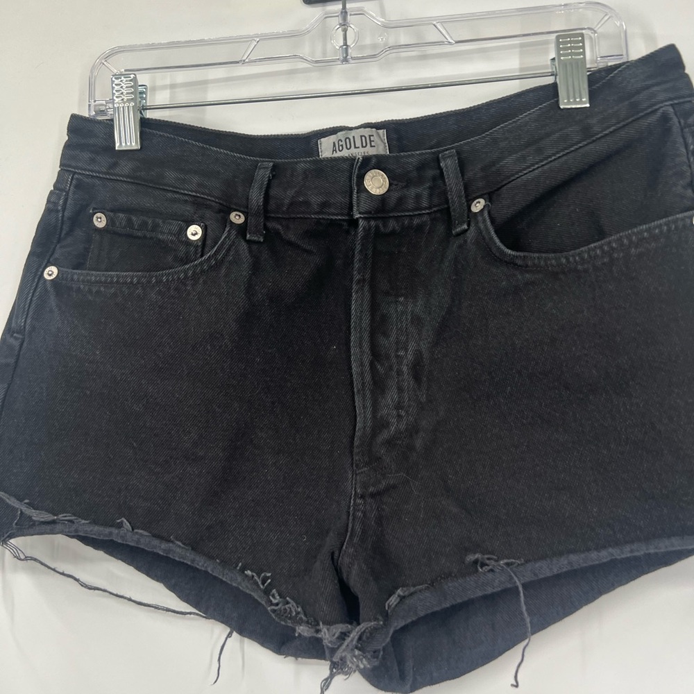 AGOLDE Parker Vintage Cut-Off Denim Shorts in Tidal Button Fly - Picture 3 of 7